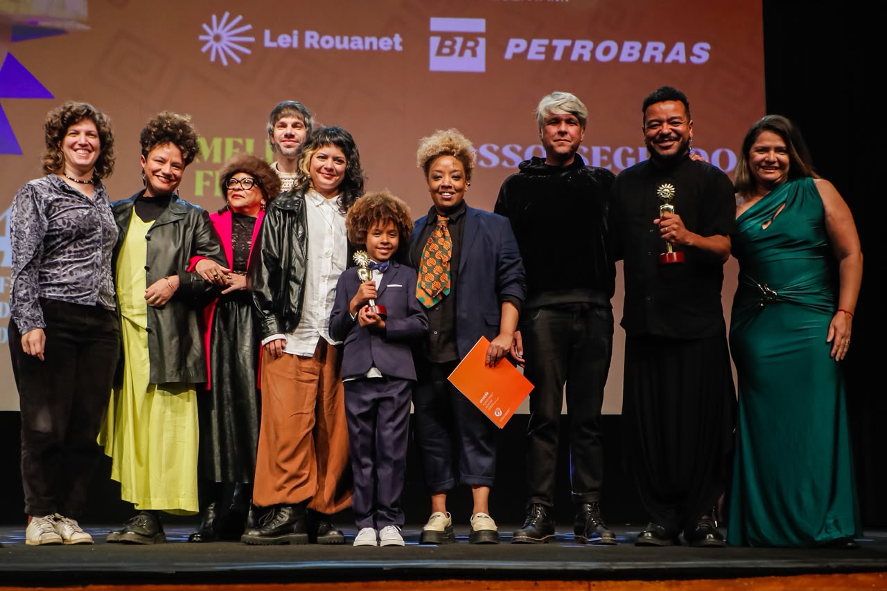 ‘Nosso Segredo’, de Grace Passô, é o grande vencedor do 54º Festival de Cinema de Gramado!